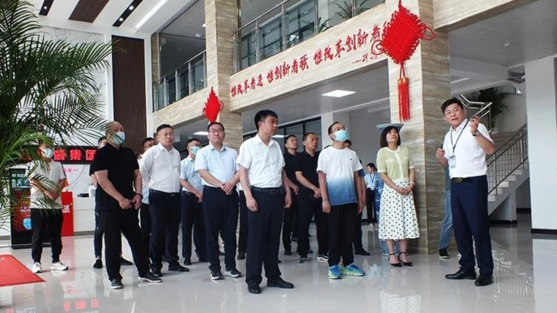 德州團(tuán)市委和青企協(xié)來立威考察調(diào)研